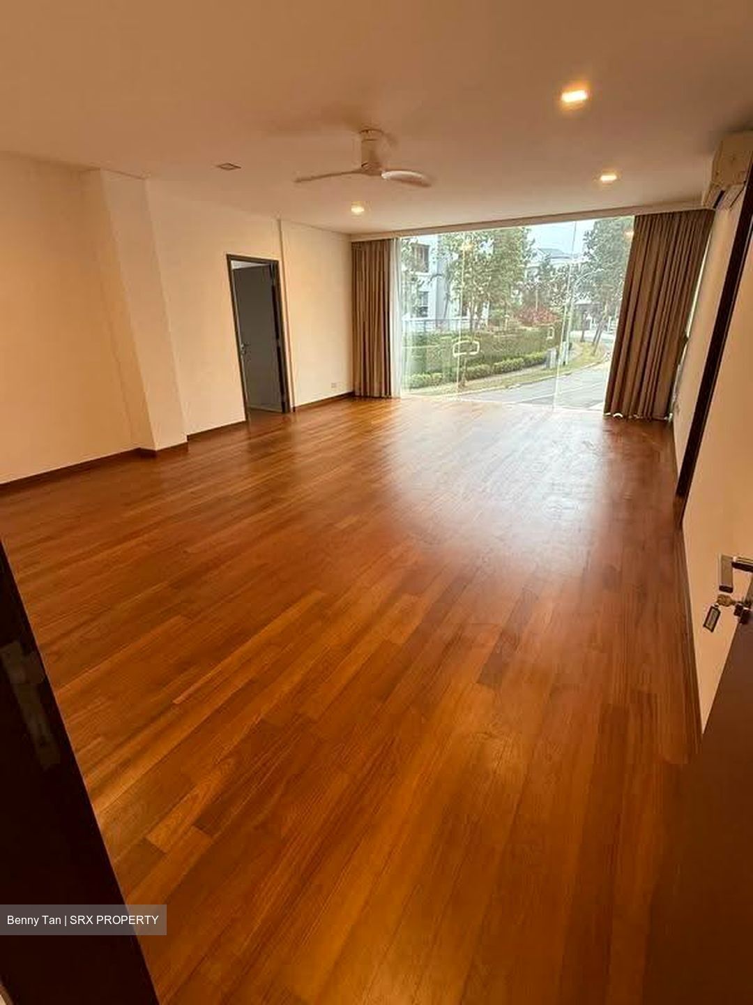 Chwee Chian Road (D5), Semi-Detached #635539001